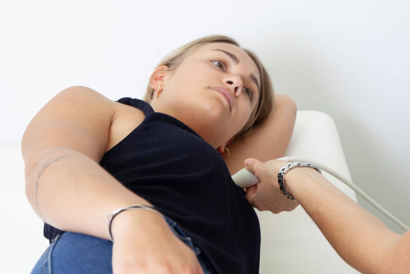 Dr. Julia Fuchs Fachärztin für innere Medizin und Nierenerkrankungen, Kufstein, Beratung, Untersuchung, Vorsorgeuntersuchung, Wahlarzt, Ultraschall Schilddrüse